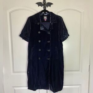Vince Camuto Coat Vintage Inspired Navy Velvet Button Down Elegant size 8